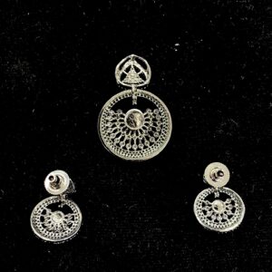 Round Moti center AD diamond Pendent set ( Nano setting )